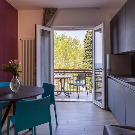Residence Solei Classic & Plus Brenzone sul Garda Exteriör bild