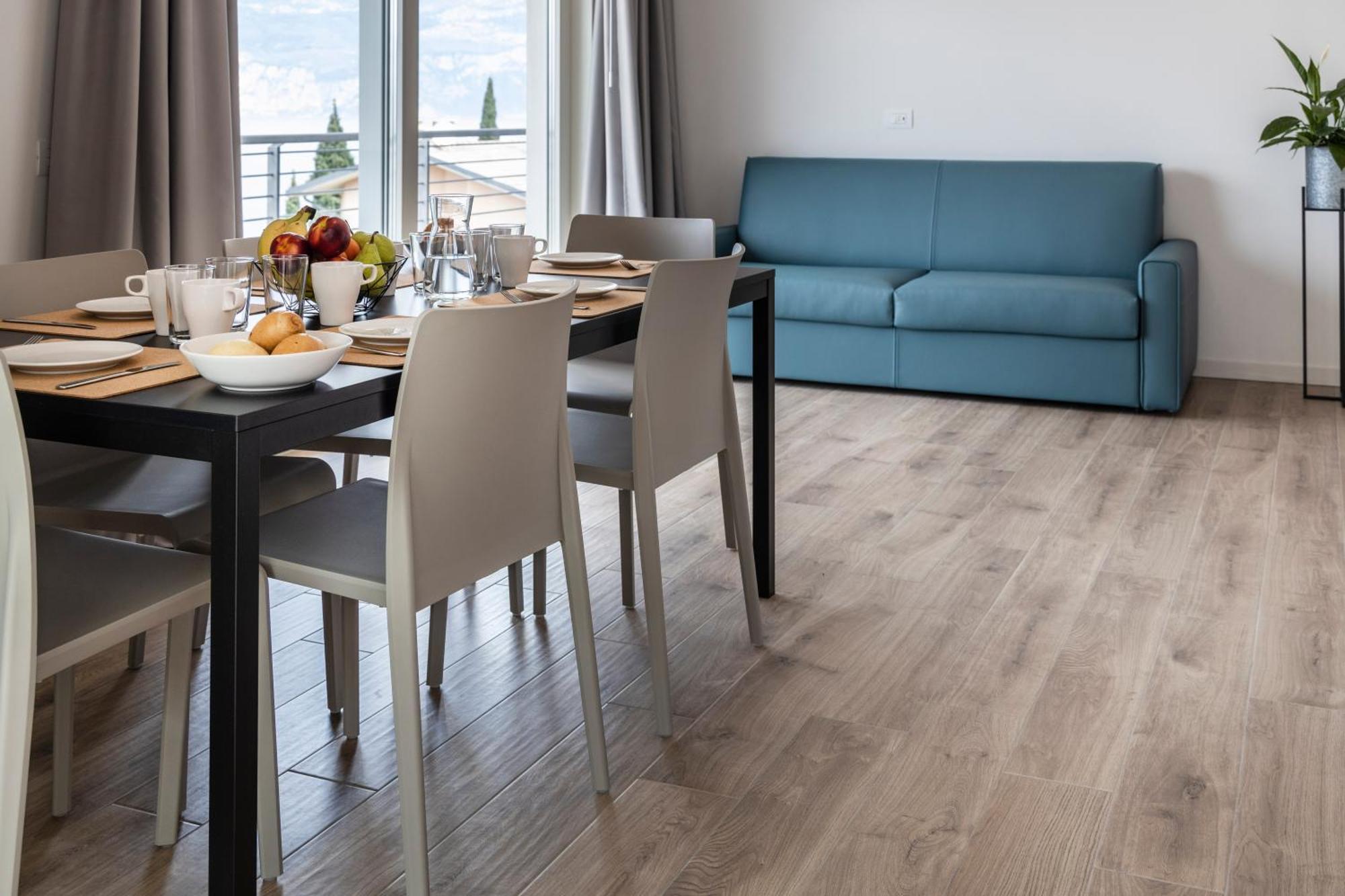 Residence Solei Classic & Plus Brenzone sul Garda Exteriör bild