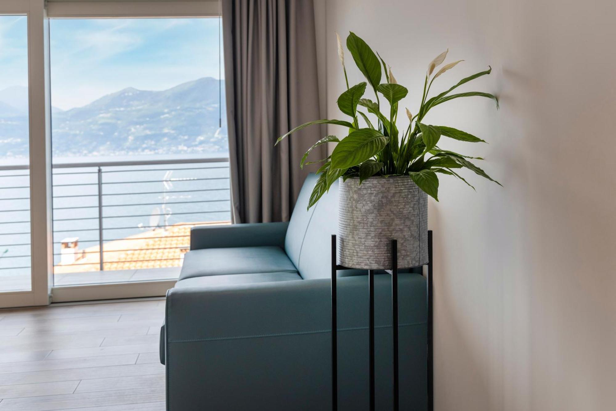 Residence Solei Classic & Plus Brenzone sul Garda Exteriör bild